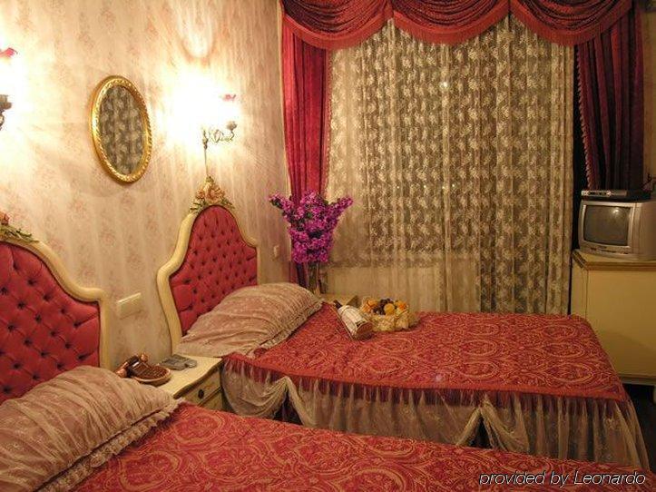 Romantic Hotel Стамбул Номер фото